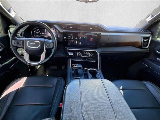 Used 2025 GMC Sierra 1500 Denali w/ Denali Reserve Package RWD image 16