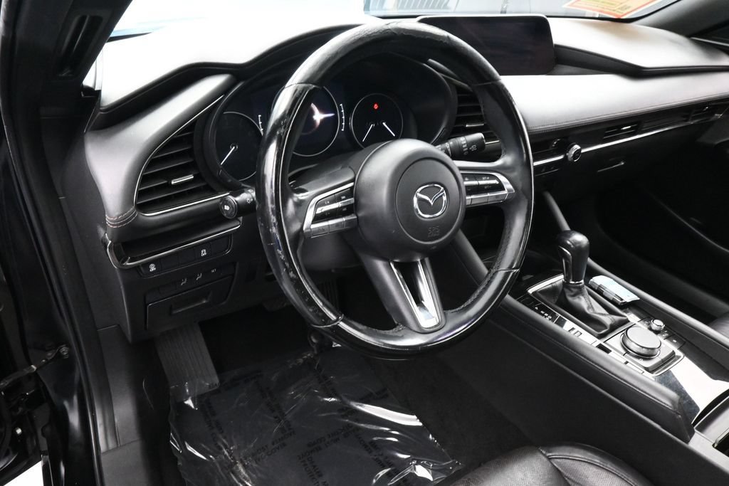 Used 2021 MAZDA MAZDA3 s FWD image 12