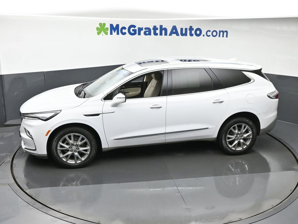 Certified 2023 Buick Enclave Essence w/ Experience Buick Package image 20