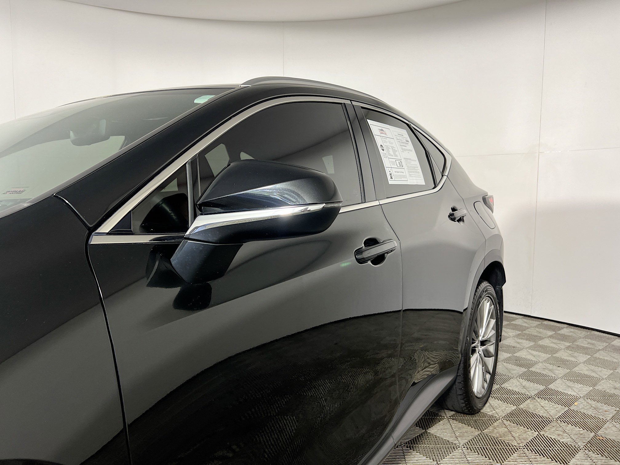 Used 2023 Lexus NX 350h AWD image 13