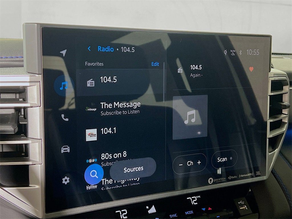 Used 2023 Toyota Tundra Platinum image 14