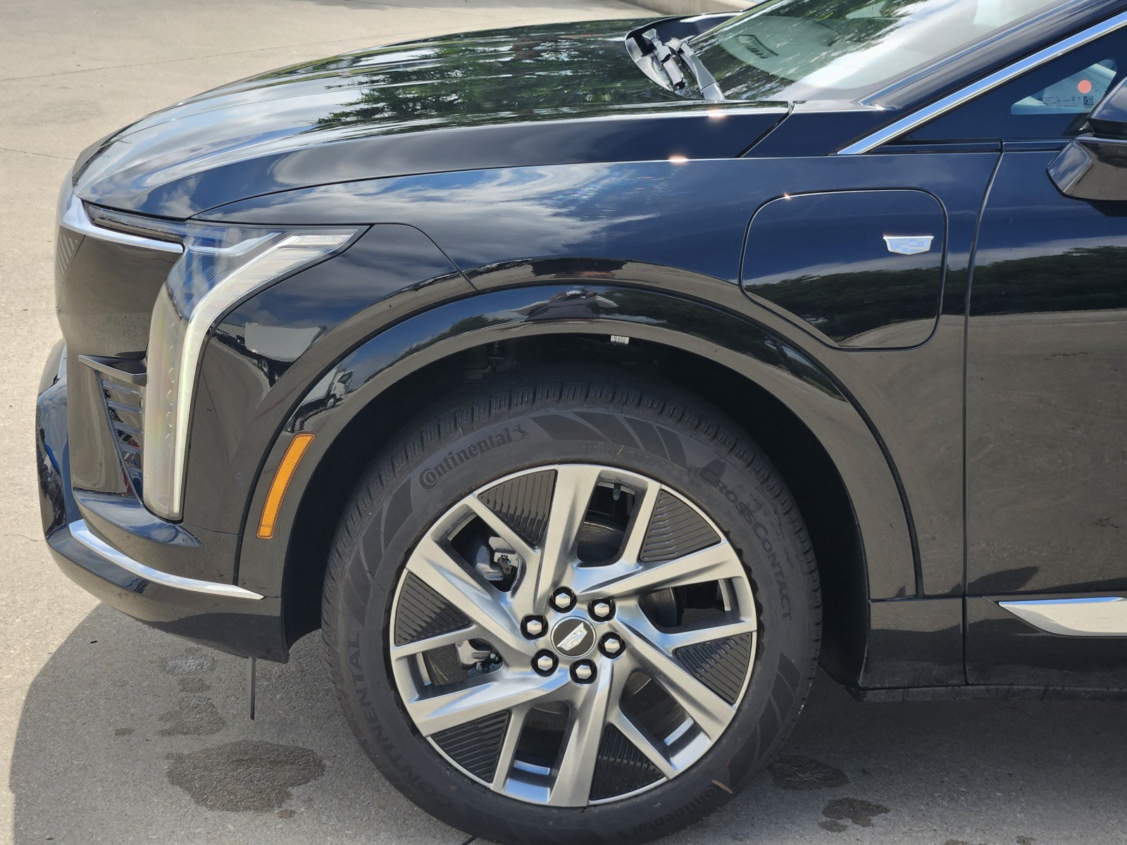 New 2026 Cadillac Optiq Luxury 1 RWD image 6