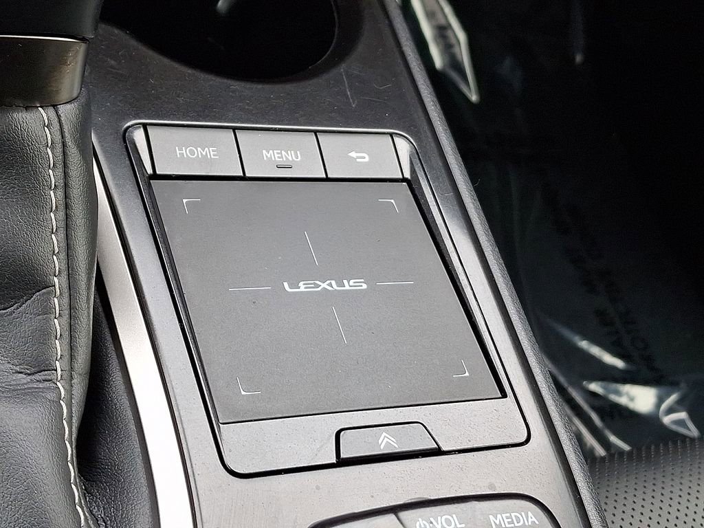 Used 2022 Lexus UX 250h w/ Premium Package image 23