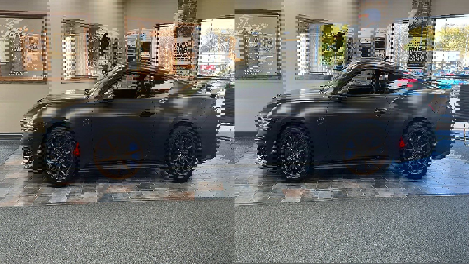 New 2025 Ford Mustang Dark Horse image 9