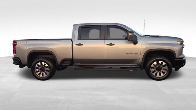 Certified 2025 Chevrolet Silverado 2500 Custom w/ Custom Convenience Package AWD/4WD image 4