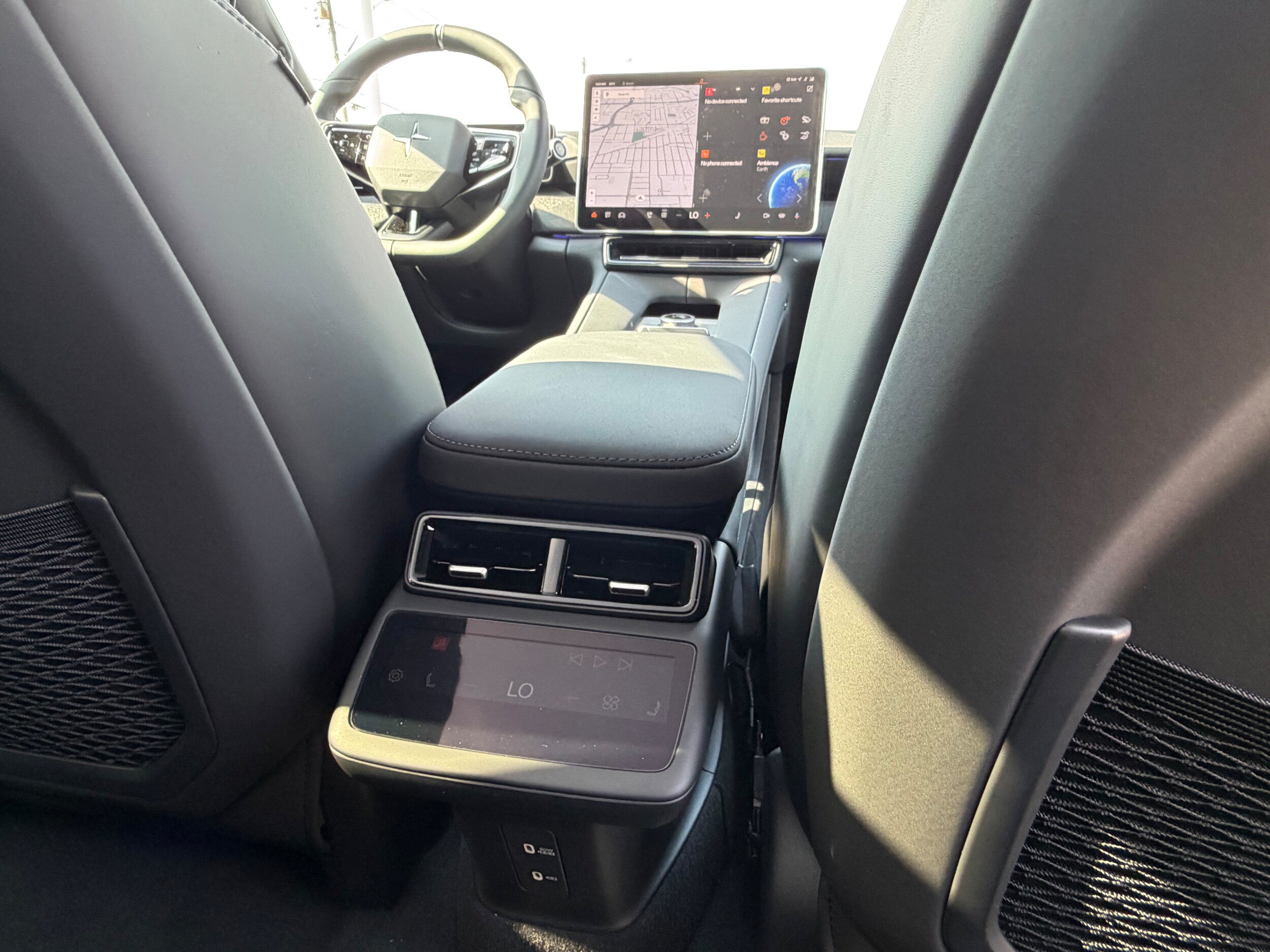 New 2026 Polestar Polestar 4 AWD/4WD image 14
