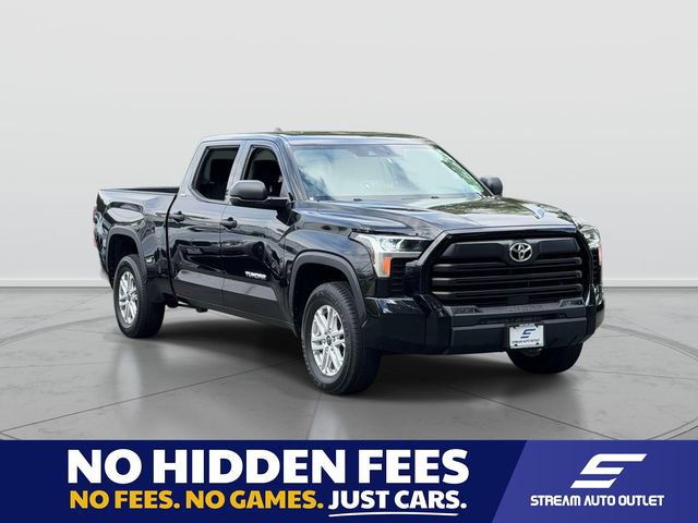 Used 2022 Toyota Tundra SR5 AWD/4WD image 1