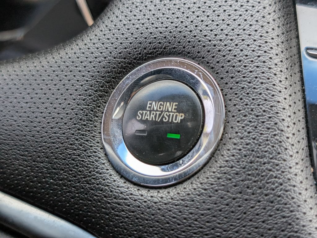 Used 2018 Cadillac XTS Luxury FWD image 31