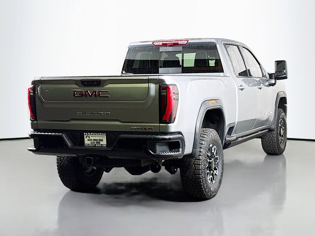 Used 2025 GMC Sierra 2500 AT4X image 8