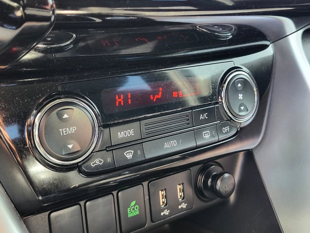 Used 2022 Mitsubishi Eclipse Cross LE image 20