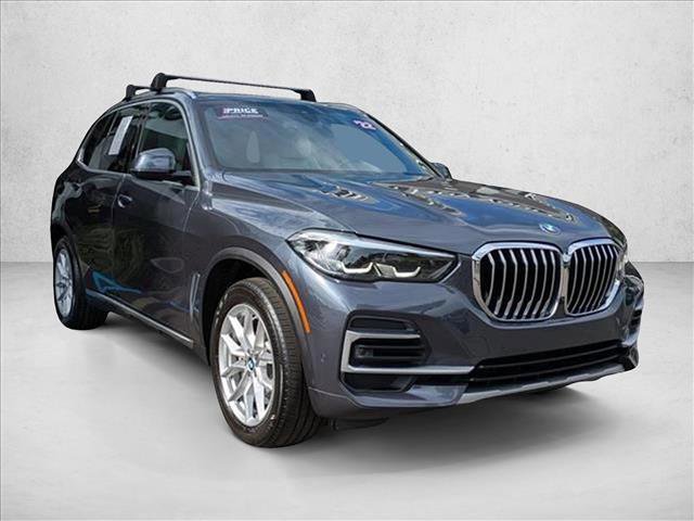 Used 2022 BMW X5 sDrive40i w/ Premium Package image 3