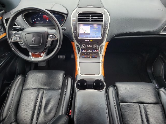 Used 2019 Lincoln Nautilus Reserve AWD/4WD image 14