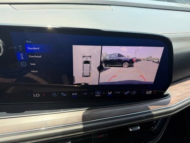 Certified 2025 Chevrolet Tahoe Premier AWD/4WD image 23