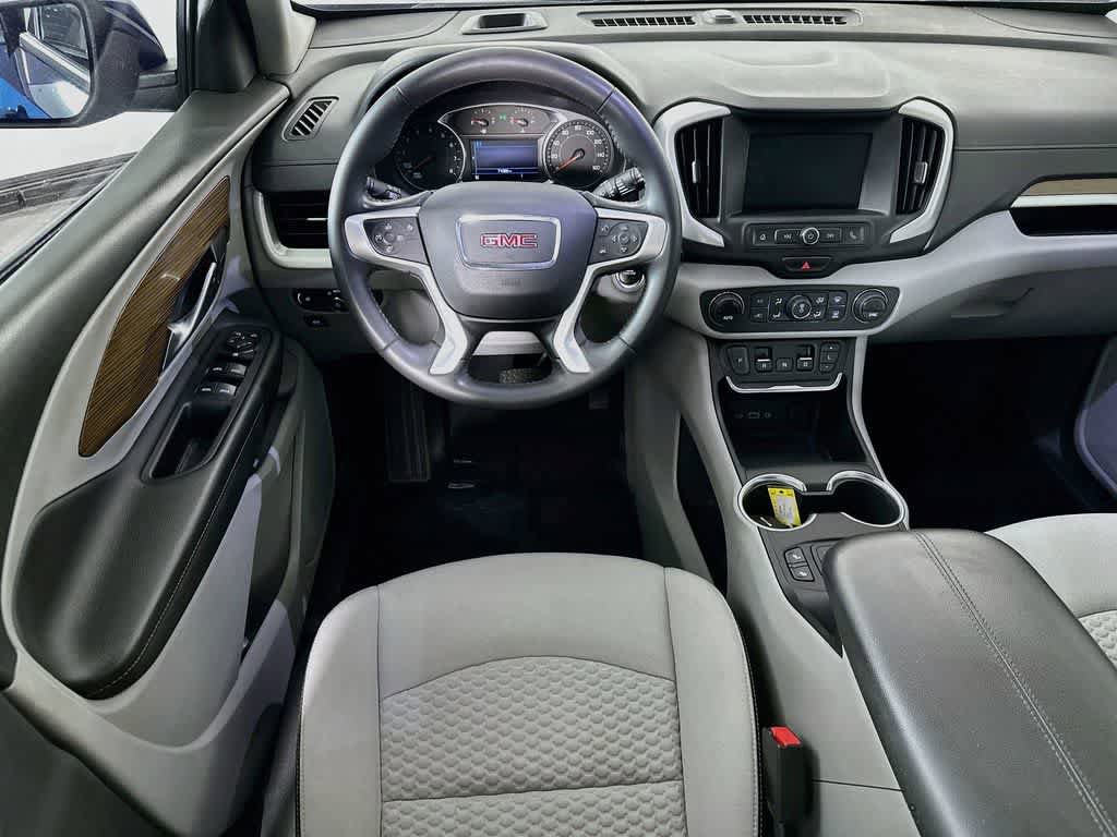 Used 2020 GMC Terrain SLE w/ Driver Convenience Package FWD image 10