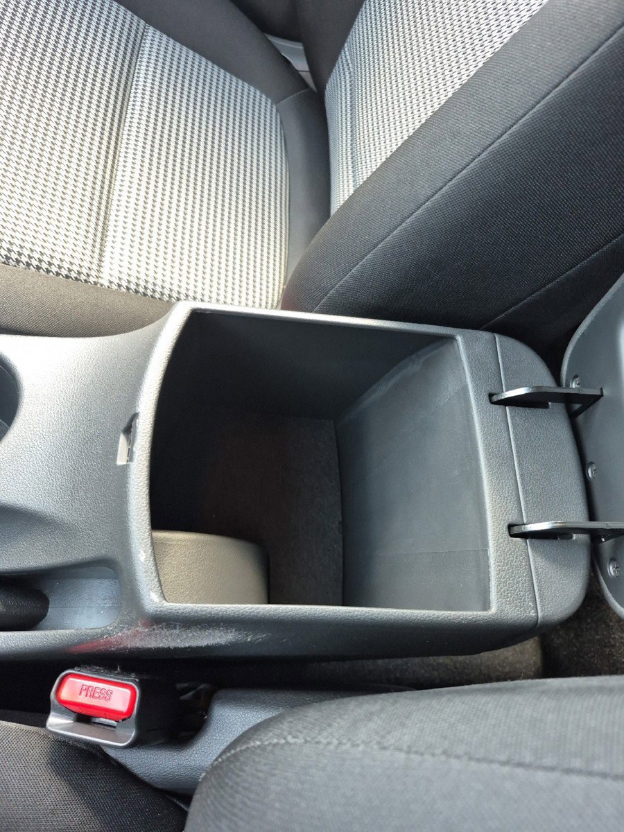 Used 2019 Hyundai Kona SE FWD image 32