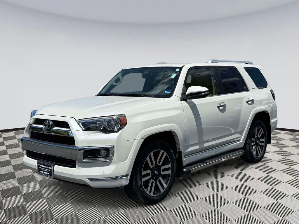 Used 2017 Toyota 4Runner Limited AWD/4WD image 5