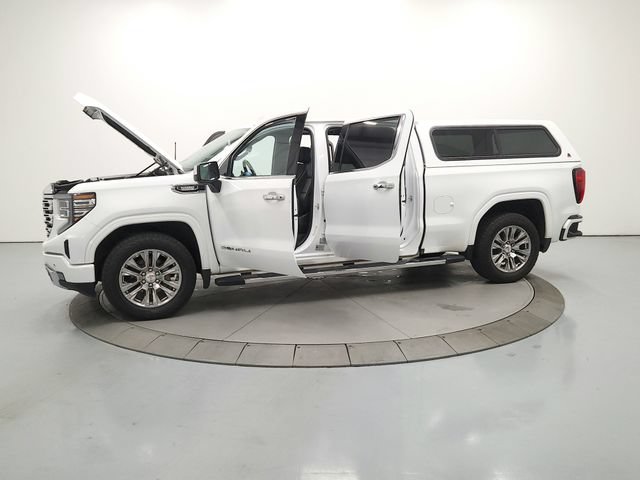 Used 2023 GMC Sierra 1500 Denali AWD/4WD image 13
