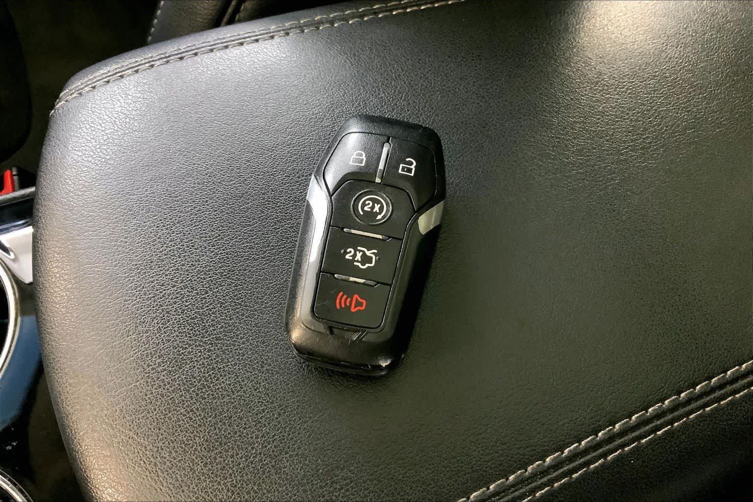 Used 2016 Ford Edge Sport w/ Equipment Group 401A AWD/4WD image 14