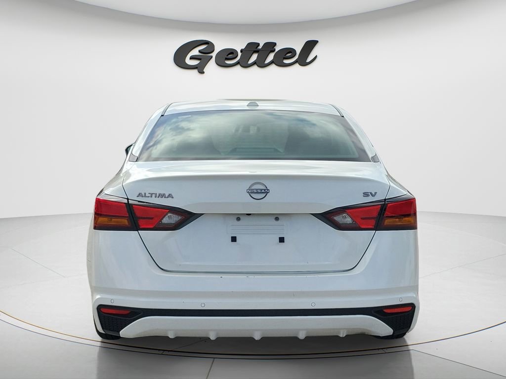 Used 2023 Nissan Altima 2.5 SV image 5