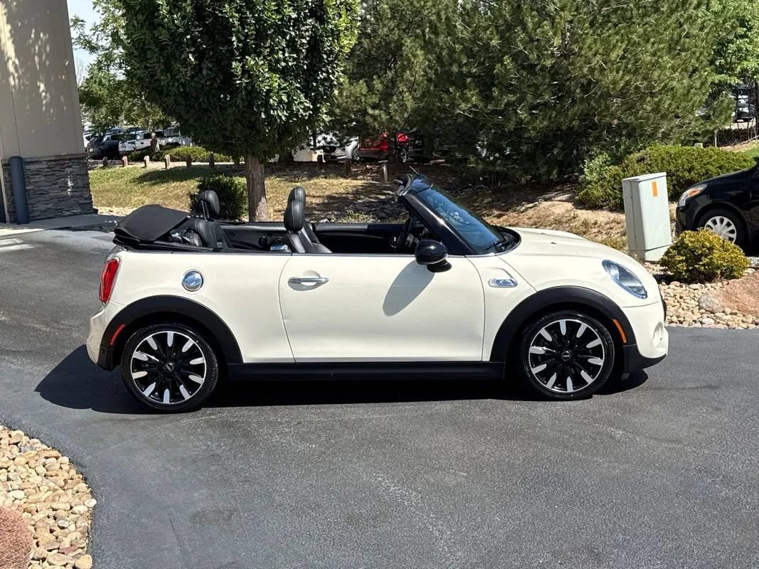 Used 2019 MINI Cooper S w/ Signature Upholstery Package FWD image 84