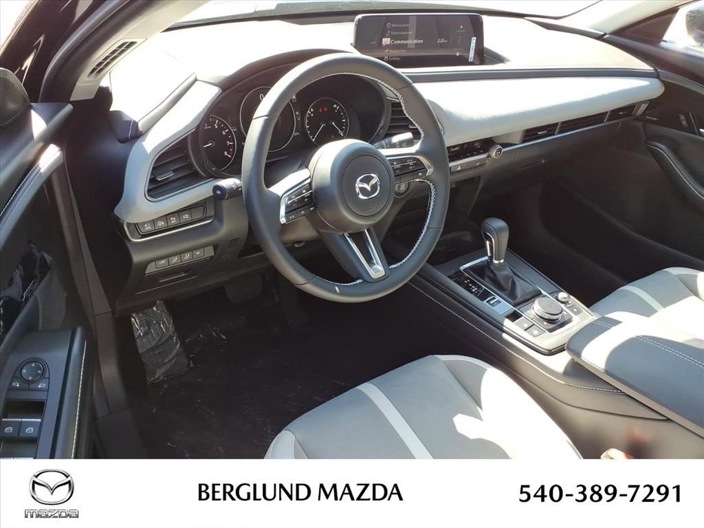 New 2026 MAZDA CX-30 Aire Edition image 12