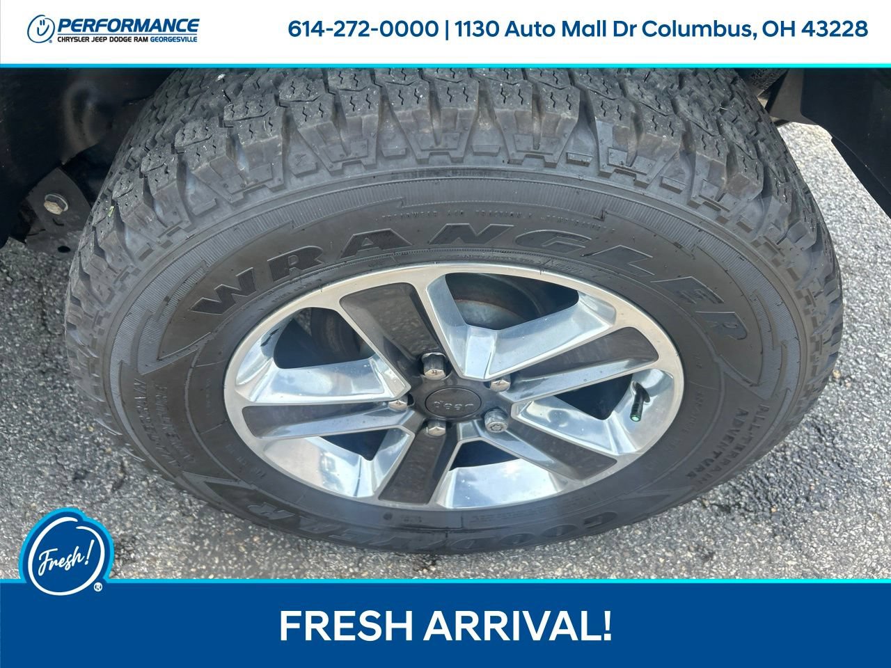 Used 2021 Jeep Wrangler Unlimited Sahara w/ Uconnect 4C Nav & Sound Group AWD/4WD image 11