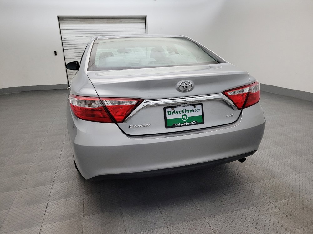 Used 2015 Toyota Camry LE FWD image 6