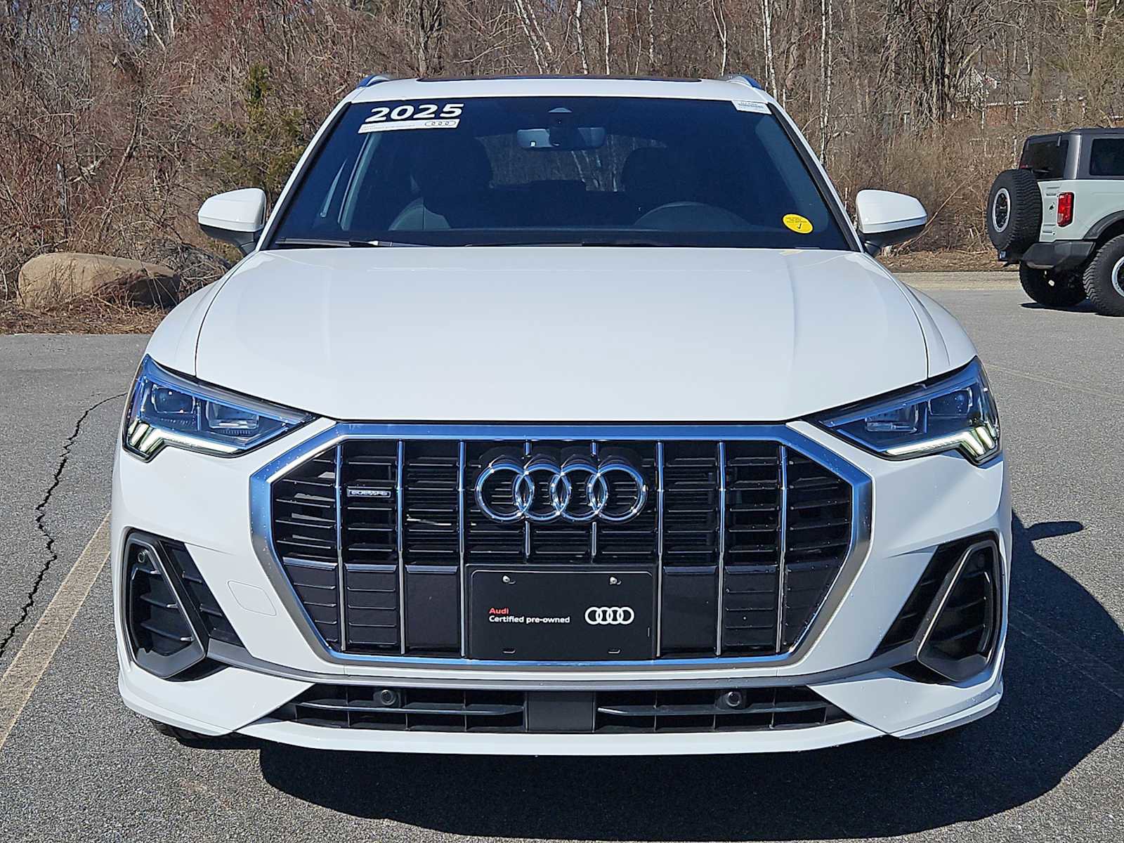 Certified 2025 Audi Q3 2.0T Premium w/ Convenience Package image 12