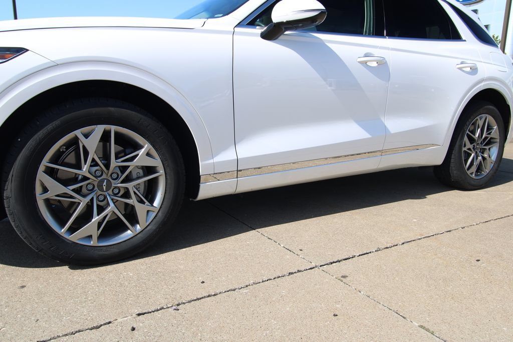 Used 2024 Genesis GV70 2.5T w/ Advanced Package AWD/4WD image 10