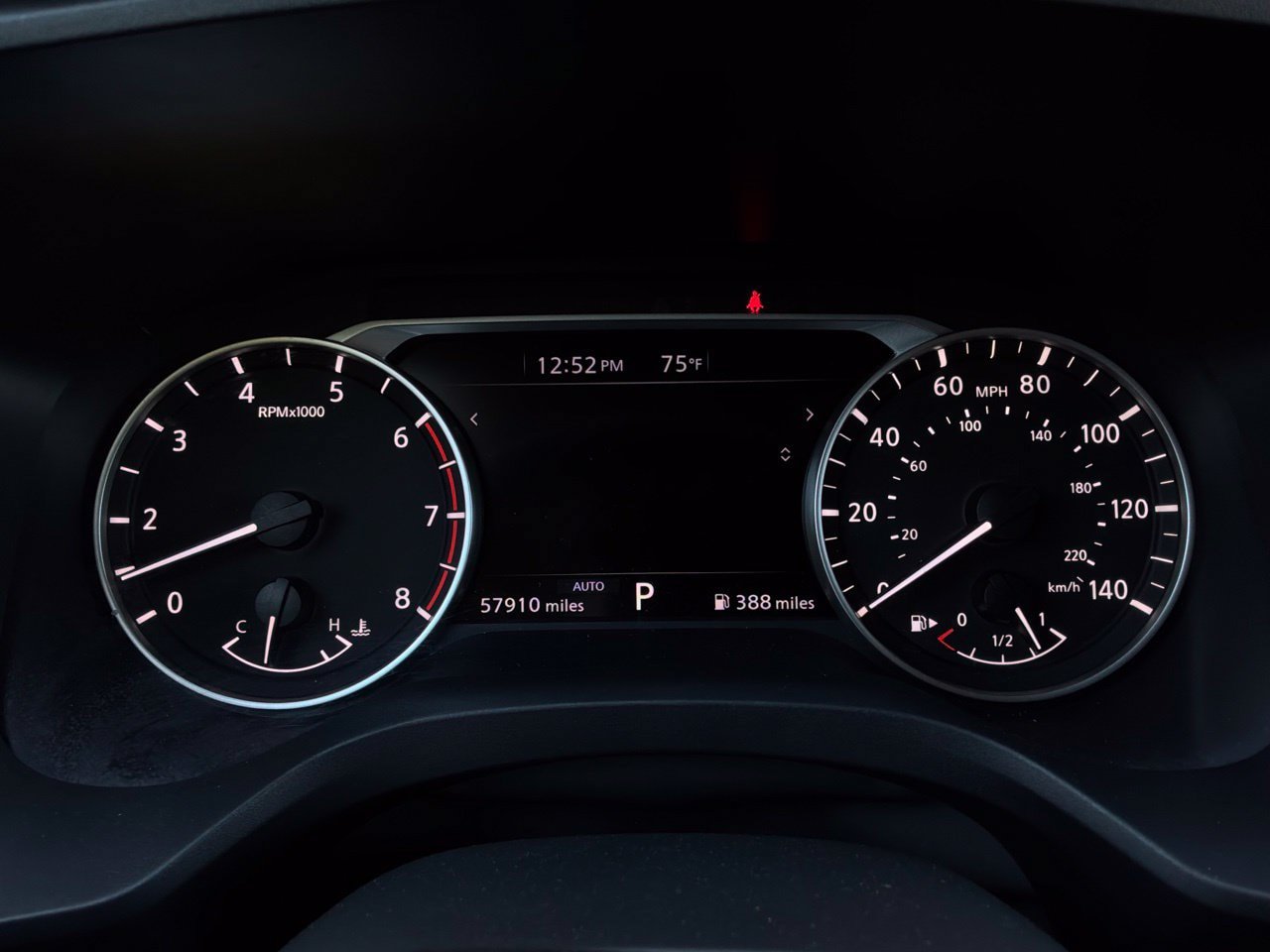 Used 2025 Nissan Rogue SV AWD/4WD image 43