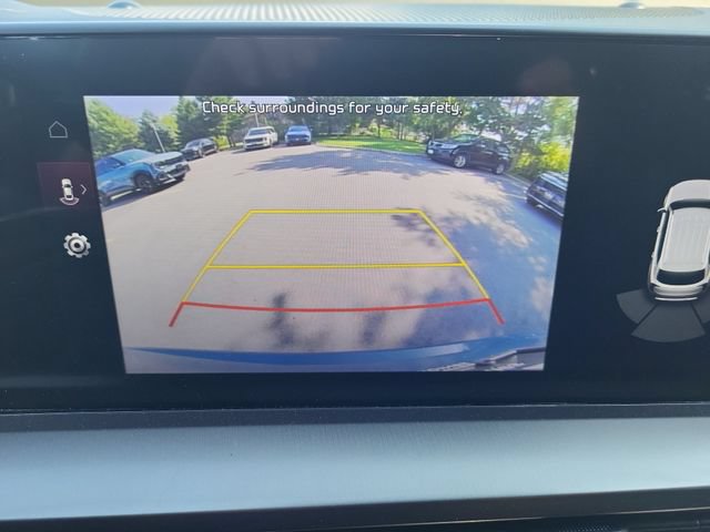 Certified 2024 Kia Telluride S w/ S Sunroof Package AWD/4WD image 26