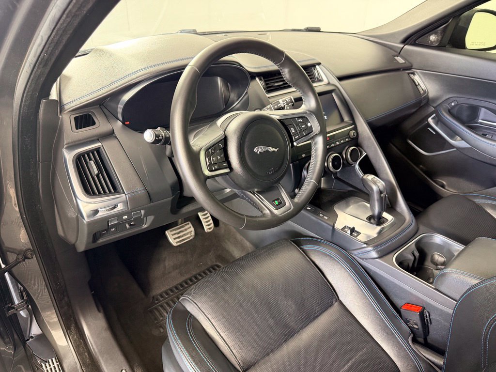 Used 2019 Jaguar E-PACE R-Dynamic S AWD/4WD image 33