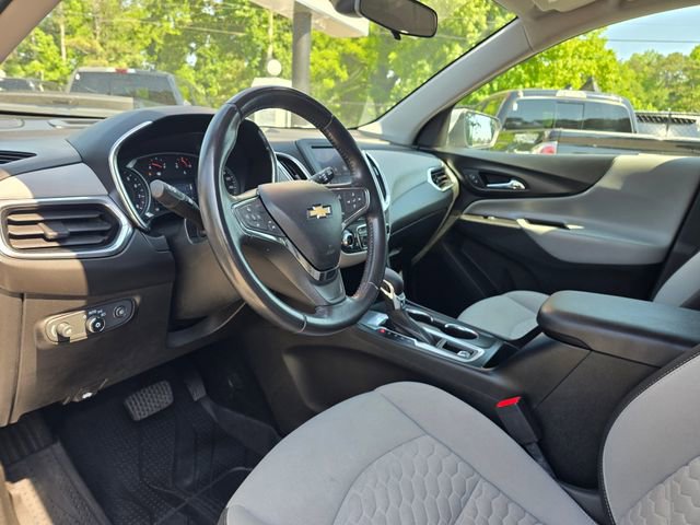 Used 2021 Chevrolet Equinox LT w/ Driver Convenience Package FWD image 26