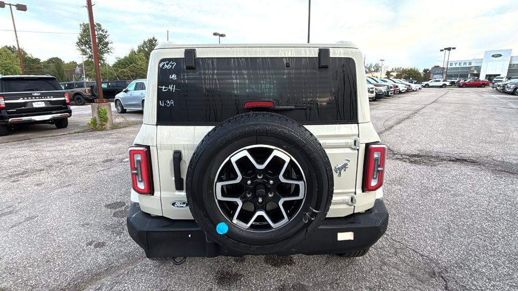 New 2026 Ford Bronco Outer Banks AWD/4WD image 29
