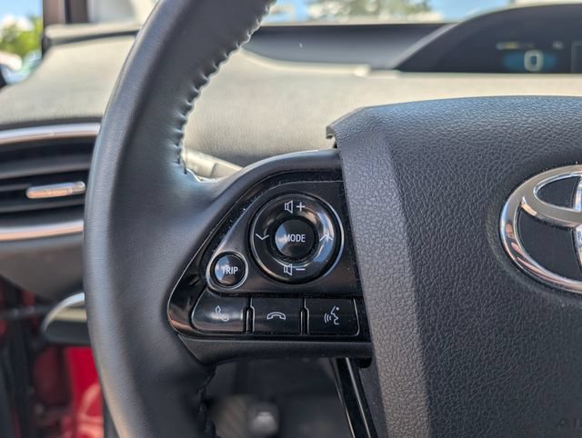 Used 2022 Toyota Prius Prime XLE FWD image 19