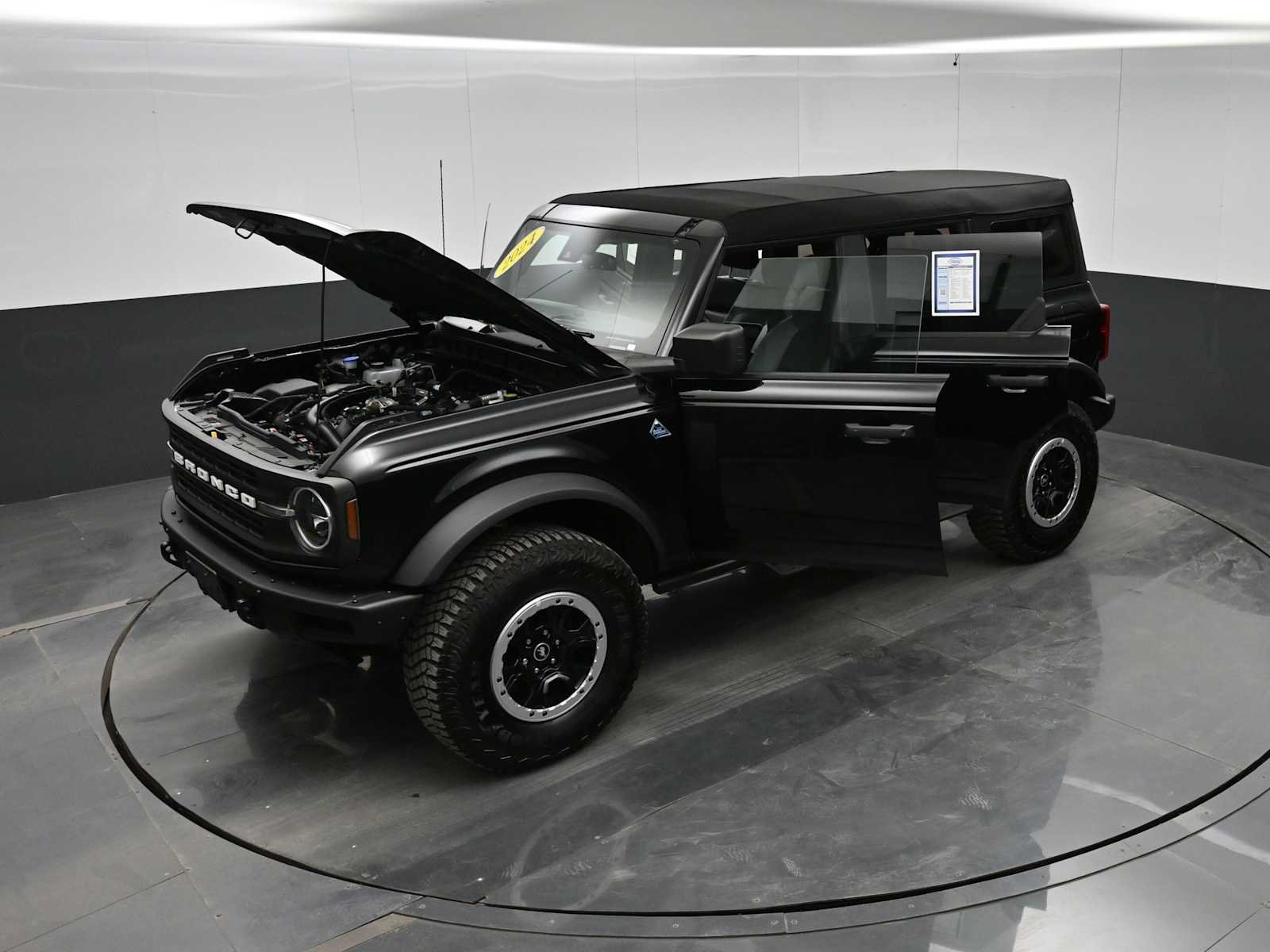 Used 2024 Ford Bronco Black Diamond w/ Sasquatch Package AWD/4WD image 42