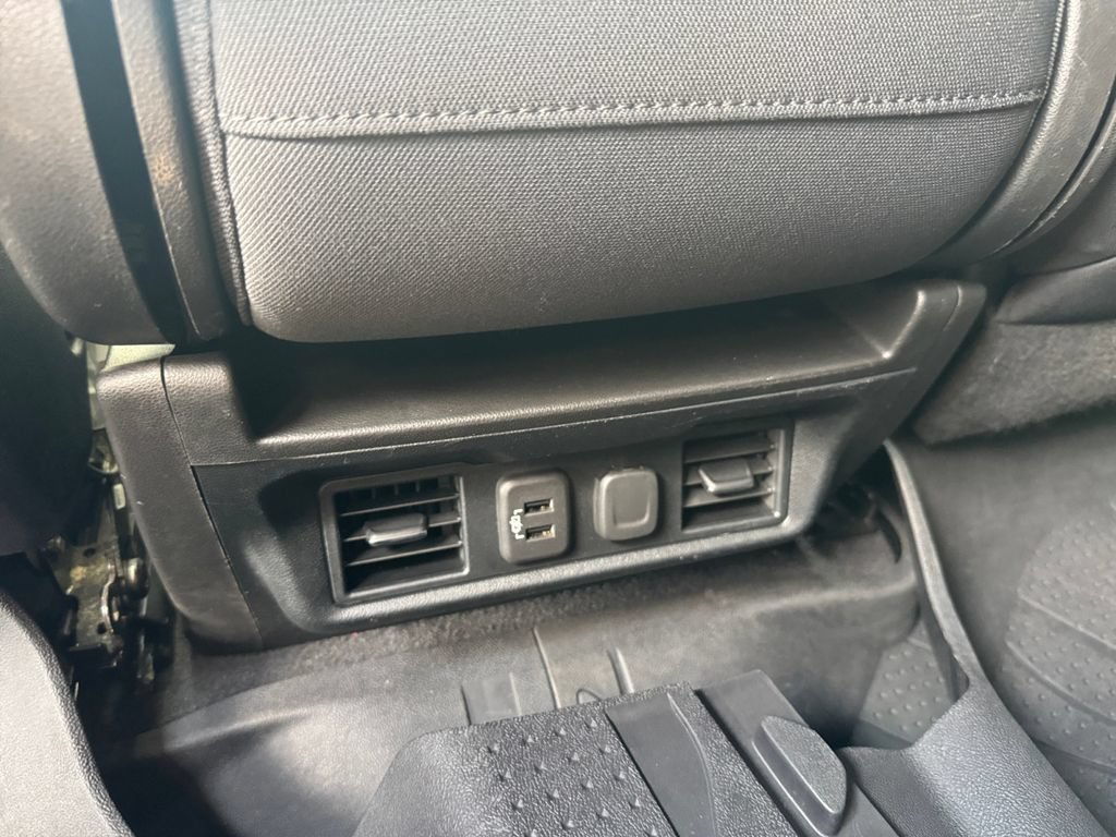 Used 2019 Chevrolet Silverado 1500 RST AWD/4WD image 19
