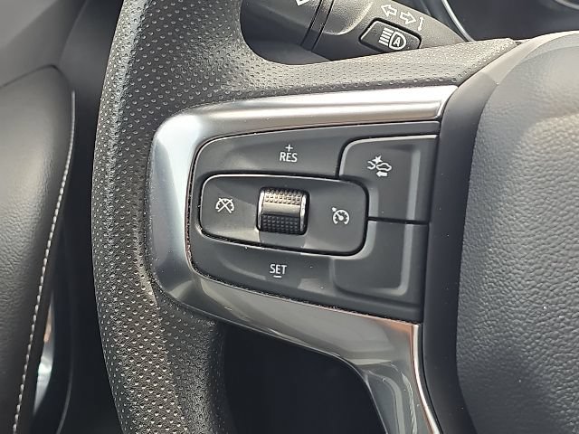 Used 2025 Chevrolet Blazer LT w/ Convenience Package FWD image 37