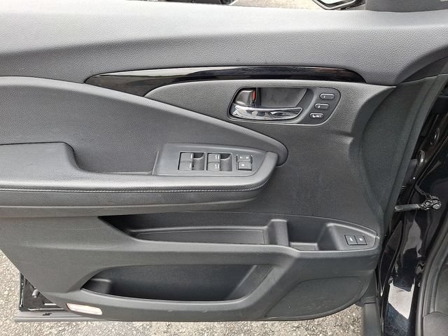 Used 2020 Honda Passport Touring image 12