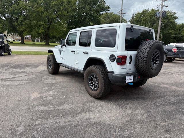 Used 2023 Jeep Wrangler Unlimited Rubicon 4xe image 10