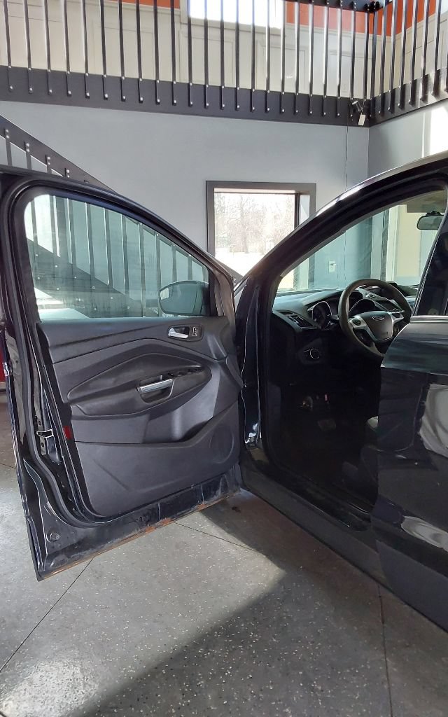 Used 2013 Ford Escape SE FWD image 14