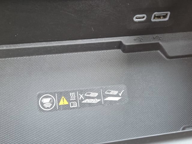 Used 2026 GMC Yukon XL AT4 Ultimate w/ LPO, Floor Liner Package AWD/4WD image 9