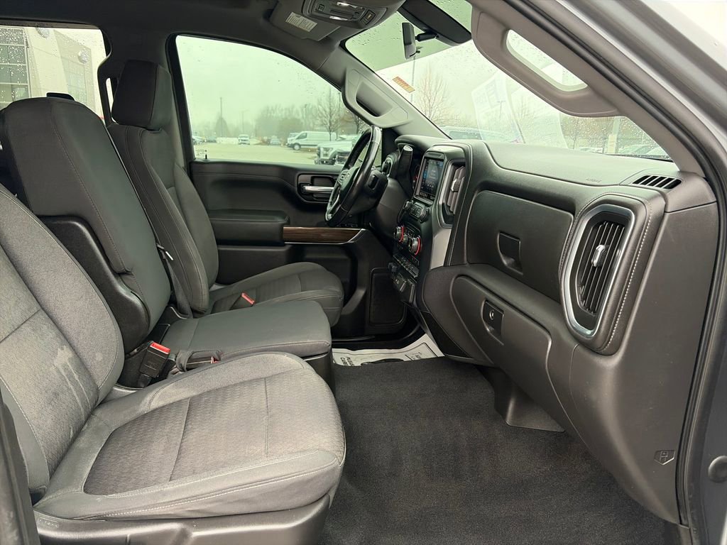 Used 2020 Chevrolet Silverado 1500 LT w/ All-Star Edition image 15