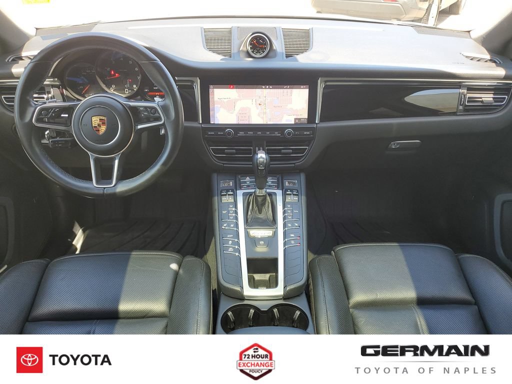 Used 2020 Porsche Macan AWD/4WD image 17