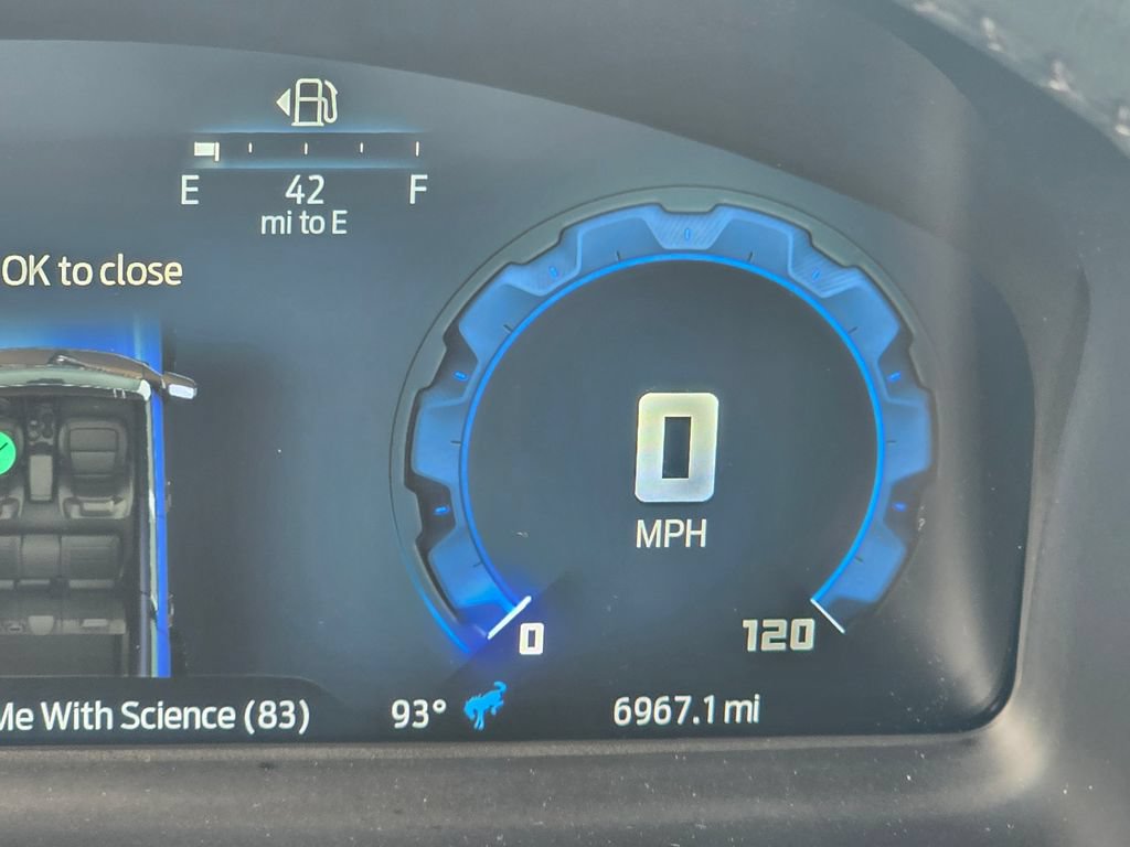 Used 2025 Ford Bronco Outer Banks AWD/4WD image 32