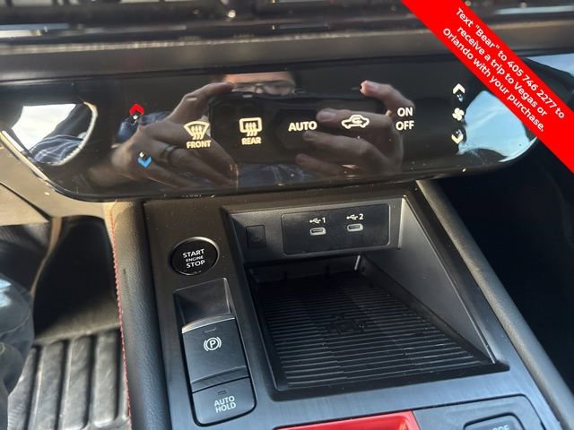 Certified 2025 Nissan Kicks SR image 22