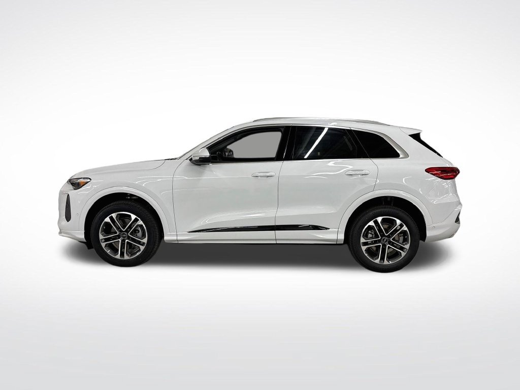 New 2026 Audi Q5 Premium Plus AWD/4WD image 2