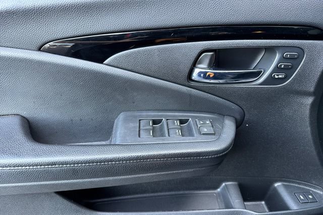 Used 2020 Honda Pilot Elite image 11