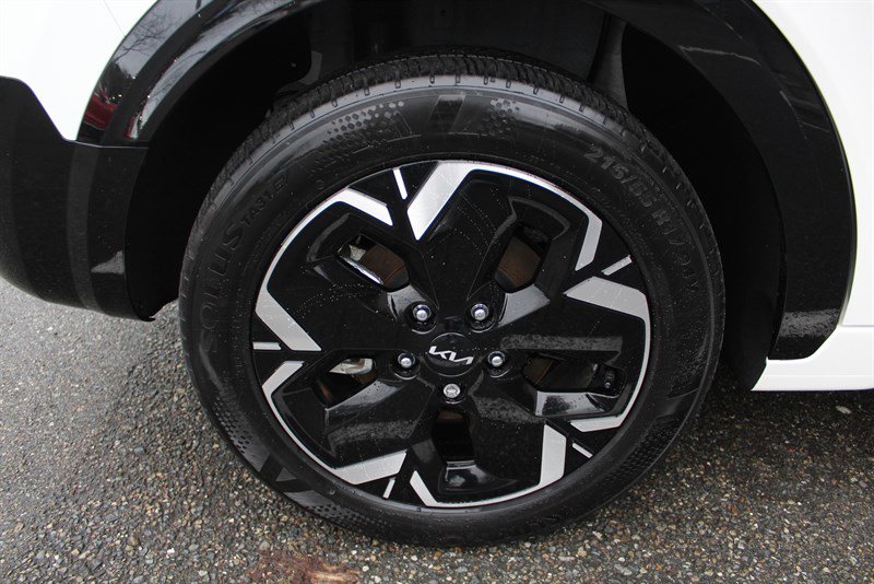 Used 2023 Kia Niro Wind FWD image 26