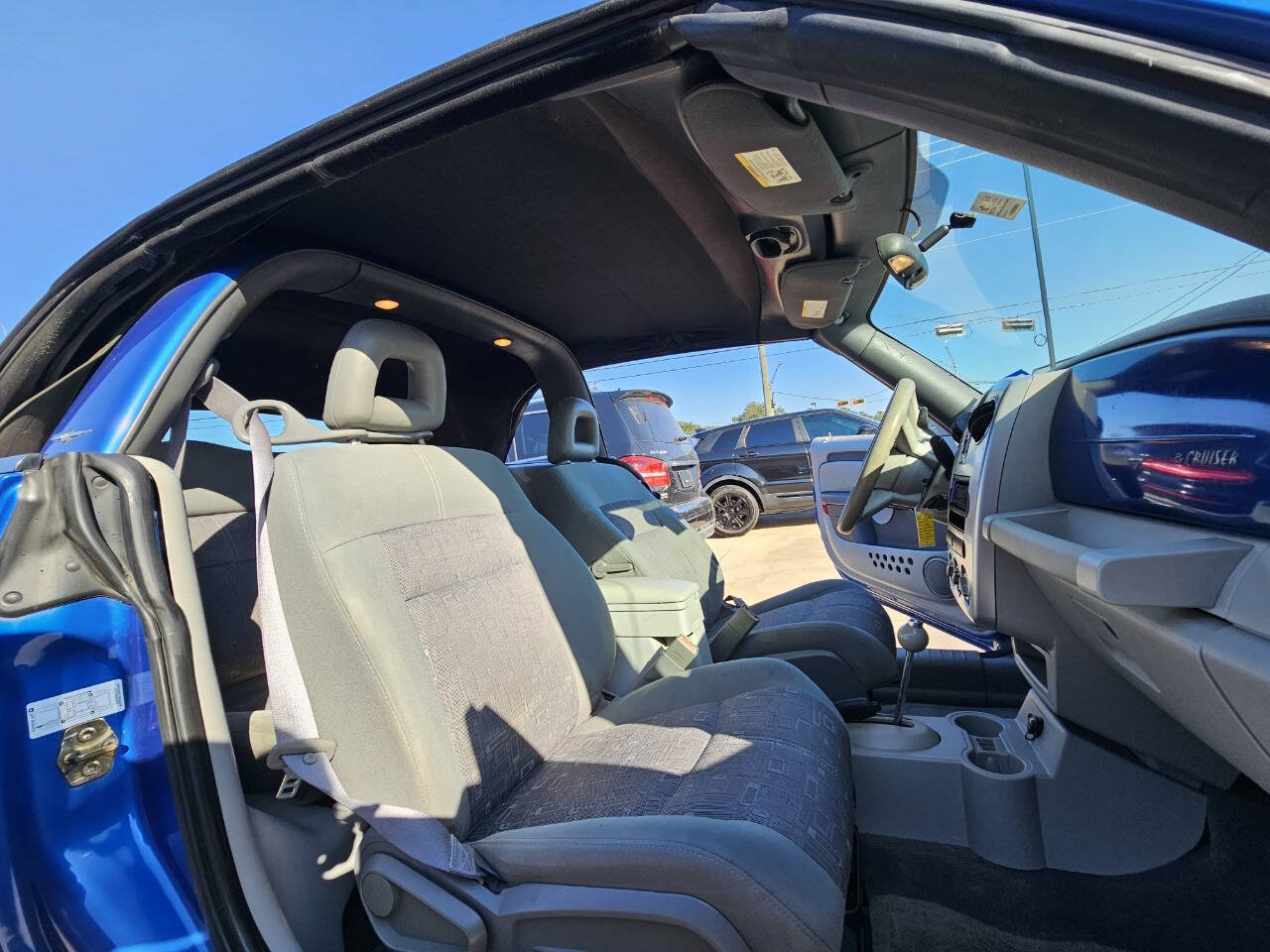 Used 2006 Chrysler PT Cruiser Touring w/ Boston Acoustics Audio Group FWD image 14
